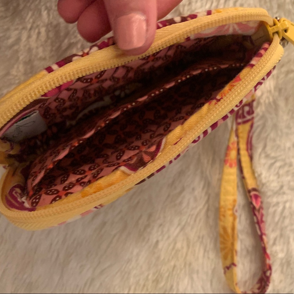 Vera Bradley wristlet - Picture 2 of 2